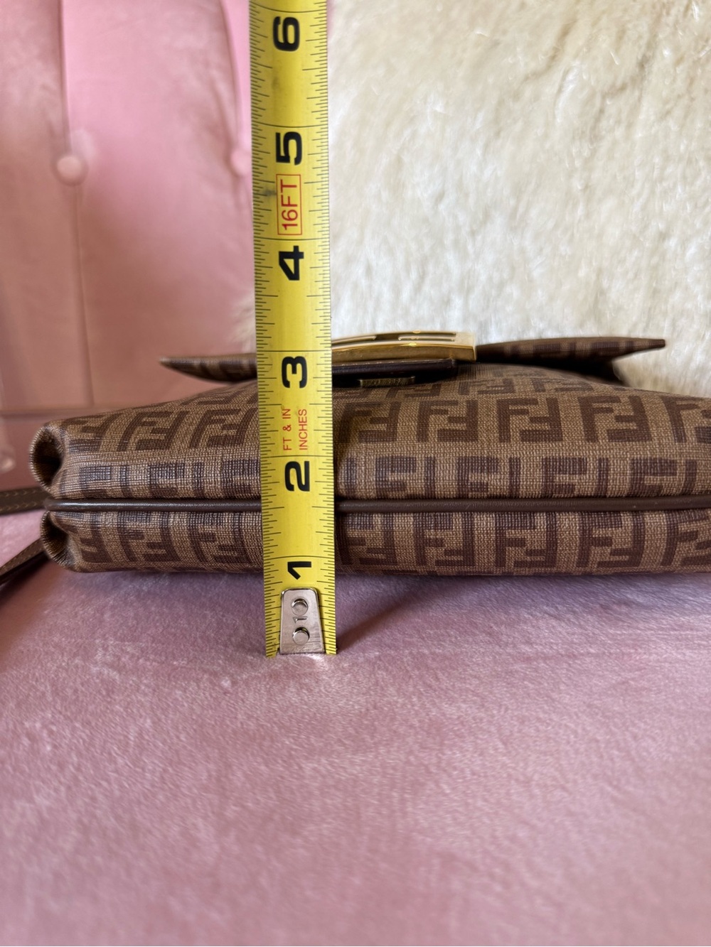 💯AUTH FENDI Brown Zucchino Spalmati Crossbody Bag with Gold-Tone FF Buckle - Picture 9 of 16